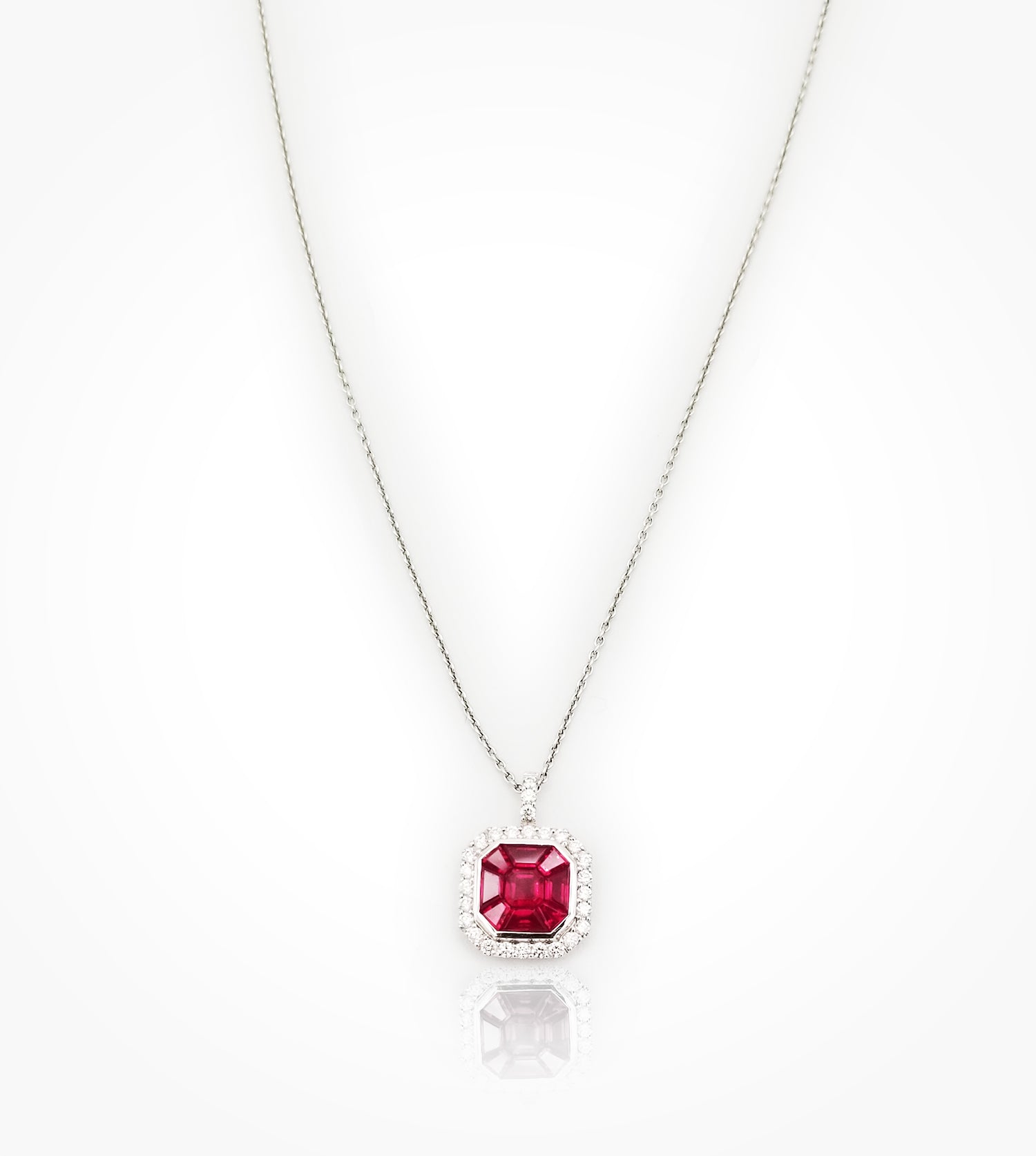 PD07665 18KW 27 diamonds=0.30cts, 9 invisibly set rubies