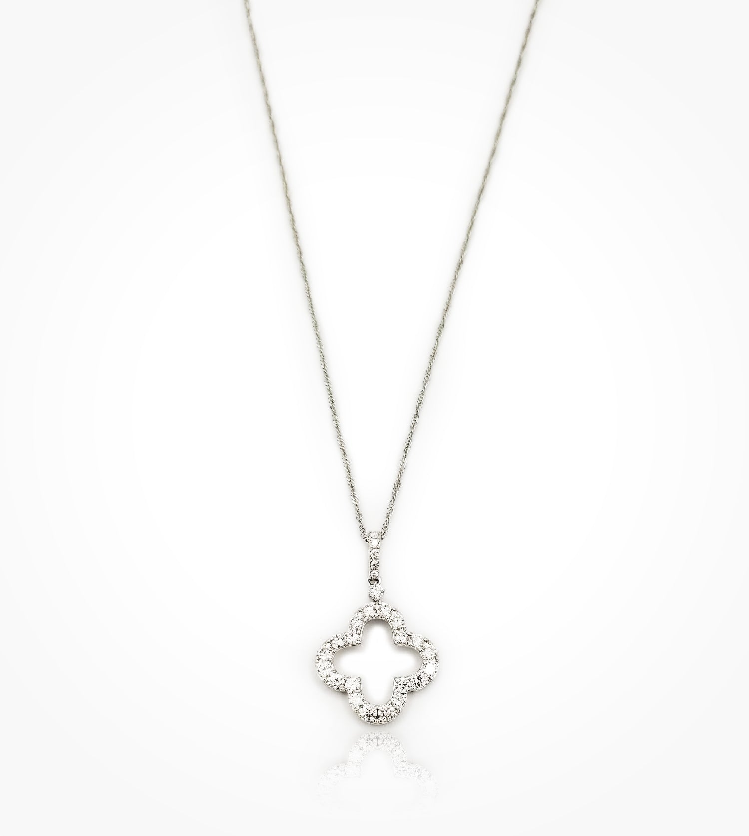 PD07680  14KWG quatrefoil diamond pendant only, 26 diamonds= 0.79cts, g si.