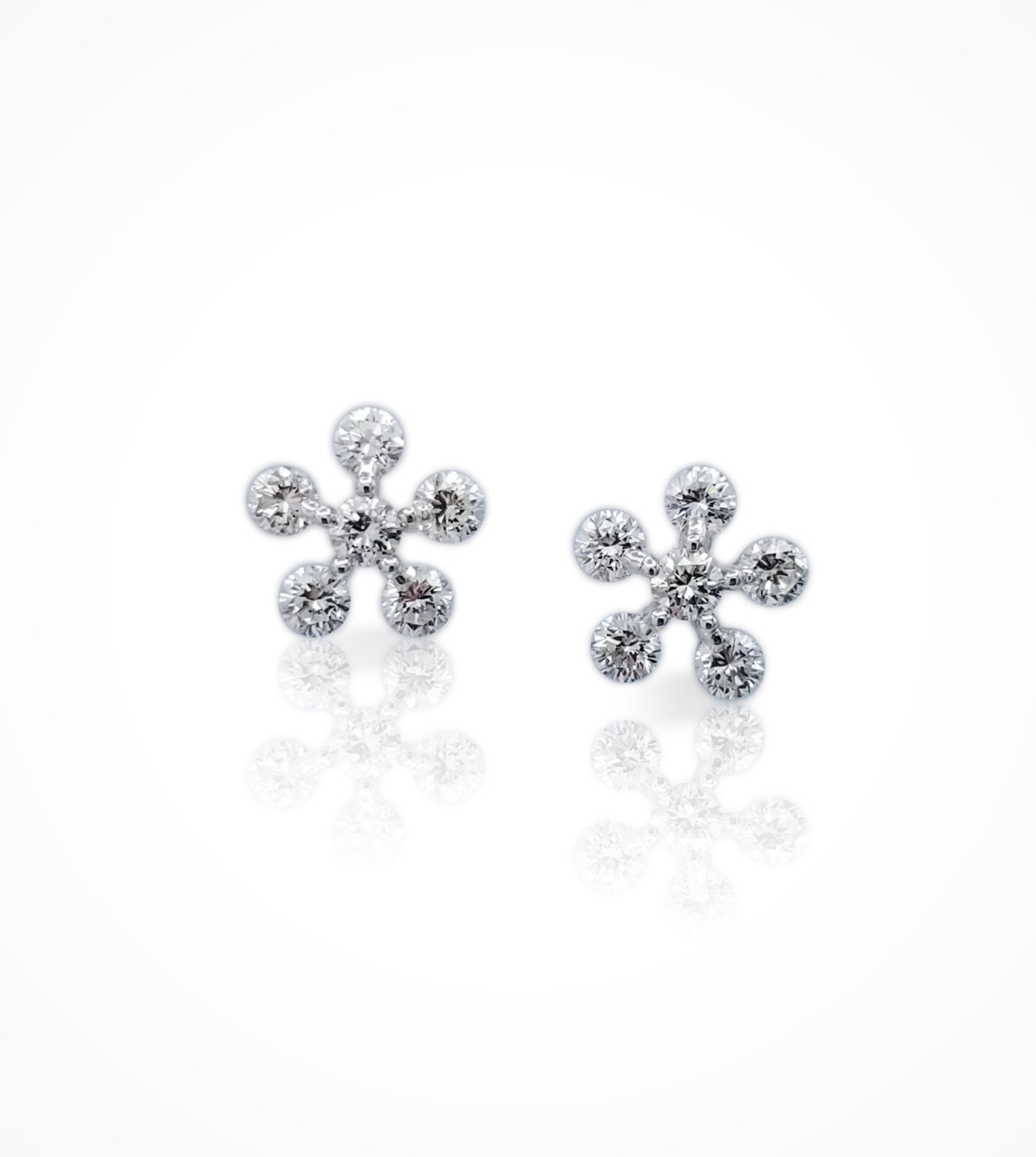 ED-006100-18K white gold diamond flower stud earrings, 12 diamonds=2.40cts g-si