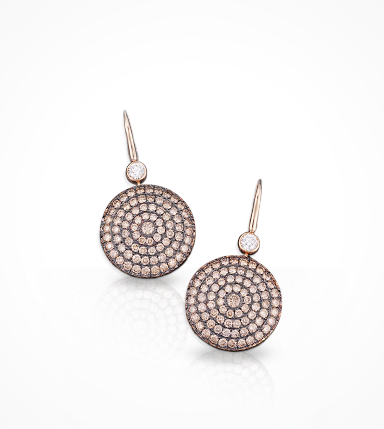 ER00090 18kpg 2 white Diamonds=0.64cts, & Champagne Diamonds drop-earrings
