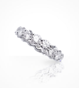 RG00096 18K white gold shared claw eternity band 17 diamonds = 3.62cts gh si