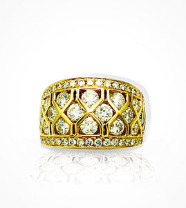 RG00262 18kt yellow gold diamond tapered band, size 7.5 ready-to-wear jewellery at Secrett.ca in Toronto Downtown Yorkville